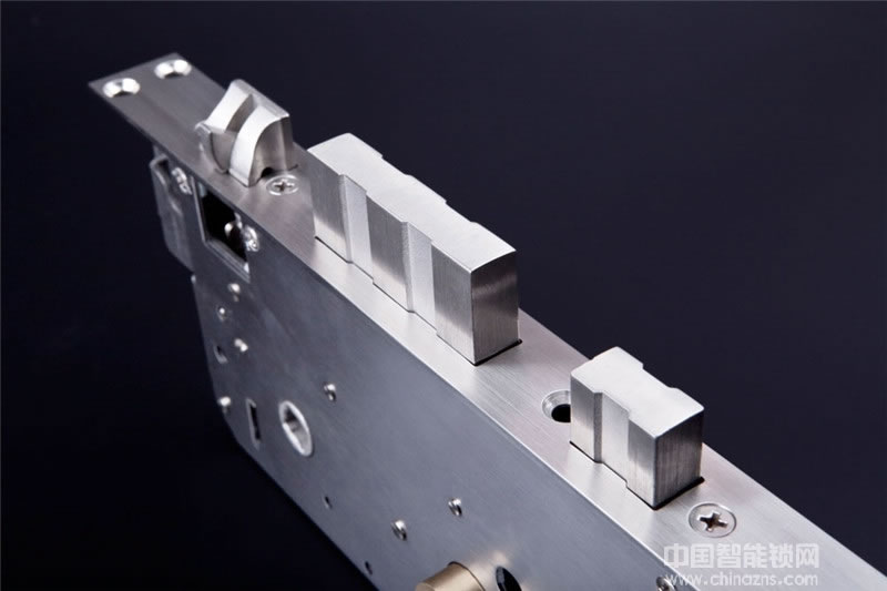 百意倫防盜大門智能鎖 滑蓋指紋密碼鎖