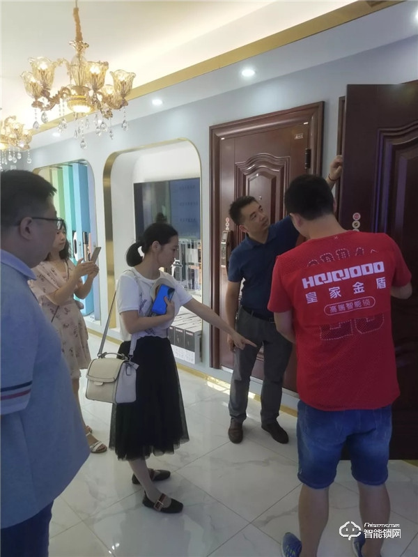 金秋九月 新店開業(yè)｜皇家金盾昆山旗艦店盛大開業(yè)，助力開學(xué)