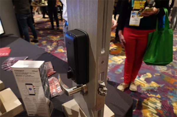 2020CES直擊|Alfred ML2智能鎖 遠(yuǎn)程充電無(wú)需換電池