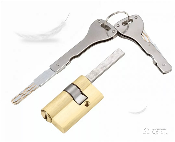 上新 | 榮事達RSD-X5超薄智能鎖，讓生活迎接“智”的飛躍！