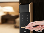 炫光感應，酷炫新品斑點貓智能門鎖Z3上市，開啟智能新生活！