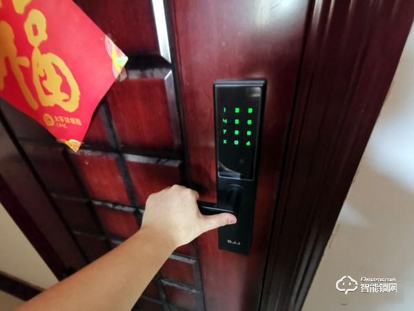 有了這把OJJ X1智能鎖，跟我吼：滾蛋吧！鑰匙君~