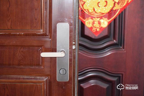 全新配色，小米推出新品智能門鎖，僅1399