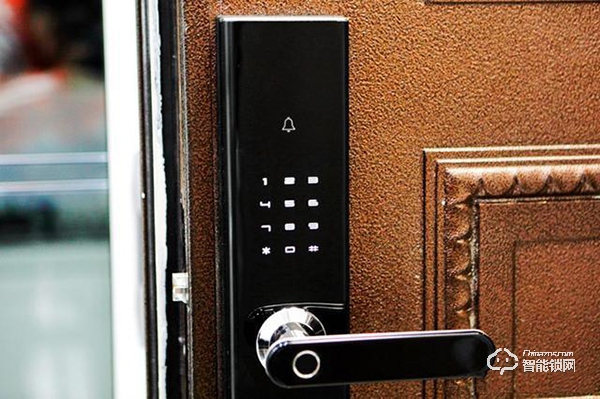 999媲美3999，是誰在攪局智能鎖市場？網友：蘇寧小Biu干的