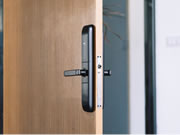 買買買之后還要裝裝裝!TCL物聯網智能鎖K5讓你免除安裝的繁瑣