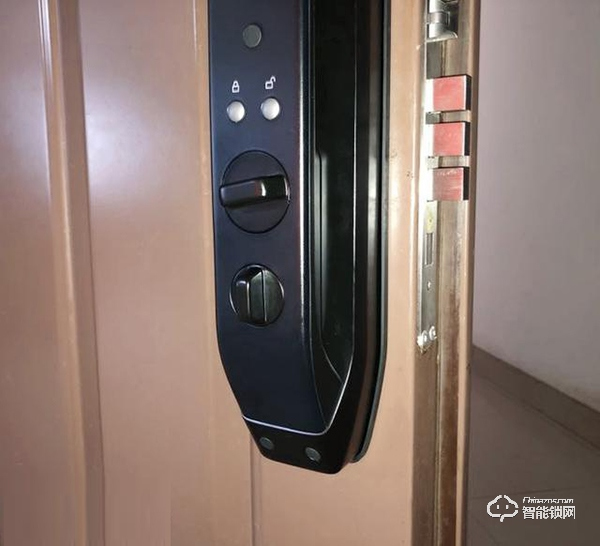 用臉做鑰匙，德施曼小嘀R5人臉識別智能鎖評測