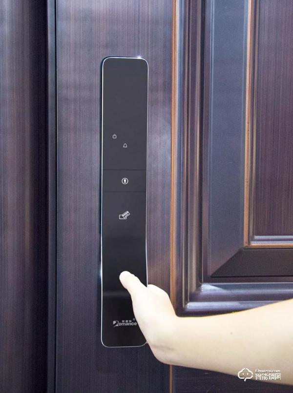 顛覆以往，全球超薄——羅曼斯DD5超薄全自動智能鎖測評