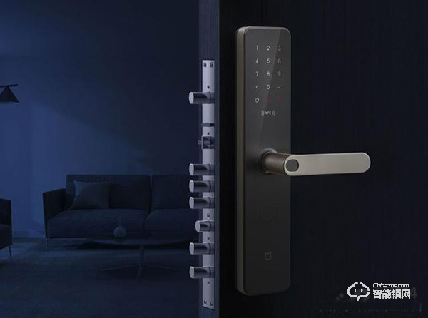 霸王鎖體的米家智能門鎖測評，便捷性出乎你的意料！