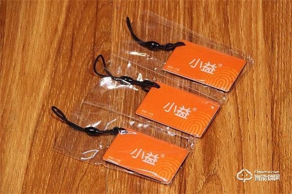 指紋鎖界的價格屠夫 小益指紋鎖E206入手體驗