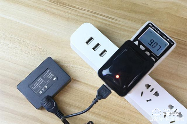 TCL智能鎖實力攪局，外觀新穎別樹一幟，一鍵開關更方便