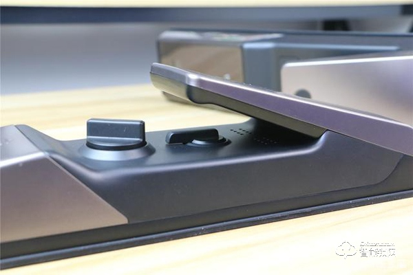 TCL智能鎖實力攪局，外觀新穎別樹一幟，一鍵開關更方便