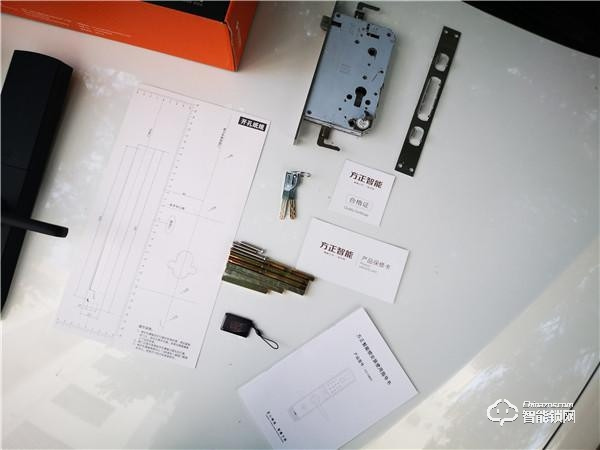 開鎖智能新時代，方便快捷不能少—方正智能鎖fz-19603評測