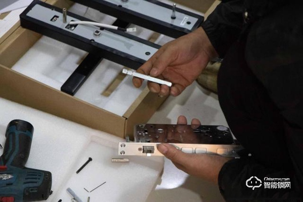 用了再也回不去,更換歐瑞博智能鎖 C1 的親身經歷 用了再也回不去,更換歐瑞博智能鎖 C1 的親身經歷