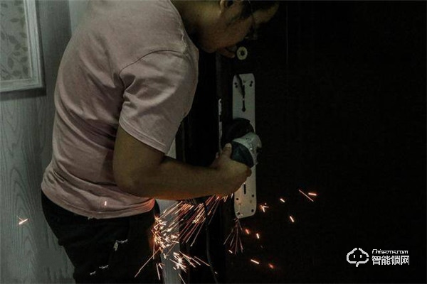 希箭C1智能鎖上手體驗，一款讓生活更安全、更快捷的智能設備