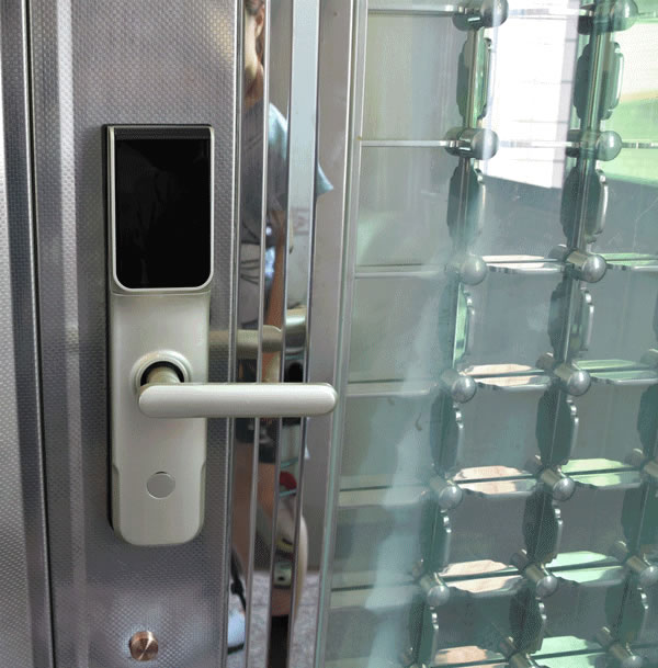 西勒奇指紋智能鎖好不好，指紋鎖對于馬大哈來說也很實(shí)用