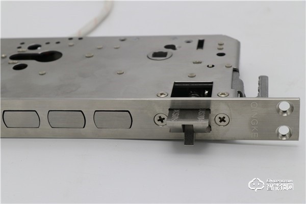 用心守護您的智慧生活，青稞智能鎖E5H開箱測評