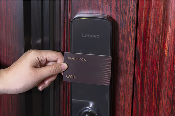 聯想智能門鎖E1測評：家庭升級智能門鎖的首選優品