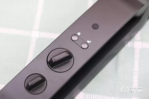 德施曼R7深度評測,3D人臉識別智能鎖到底好不好用 德施曼R7深度評測,3D人臉識別智能鎖到底好不好用