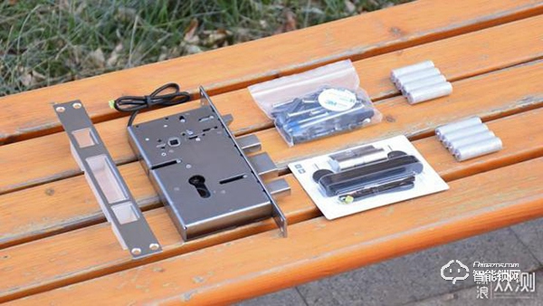 開啟智能生活第一步 米家推拉式智能門鎖體驗