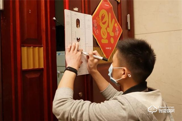 智能貓眼加持安全，螢石DL30VS視頻智能鎖體驗