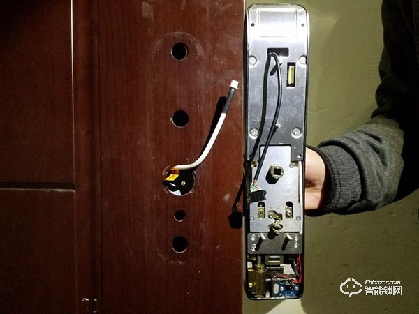 指紋鎖什么品牌好？智家人智能鎖試用測評