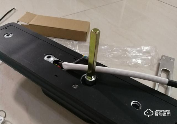 C級鎖芯+5D安全防護技術,TCL智能鎖安全杠桿滴 C級鎖芯+5D安全防護技術,TCL智能鎖安全杠桿滴