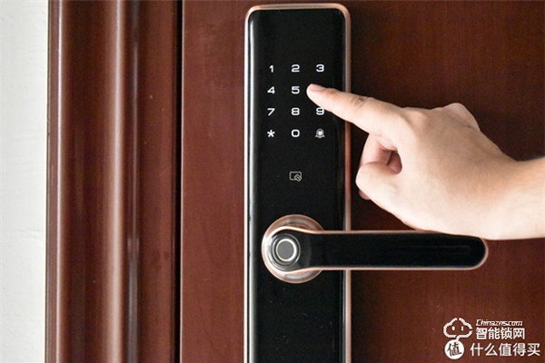 以前沒得選，現在全都要！凱迪仕智能鎖天貓精靈定制款測評