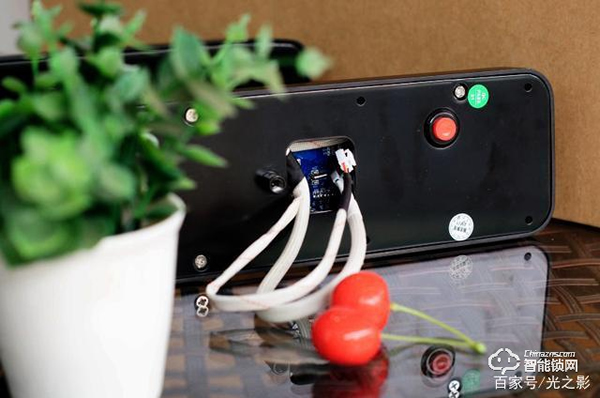 小益X6智能鎖天貓版測評：門鈴貓眼和門鎖三合一，更安全更實惠