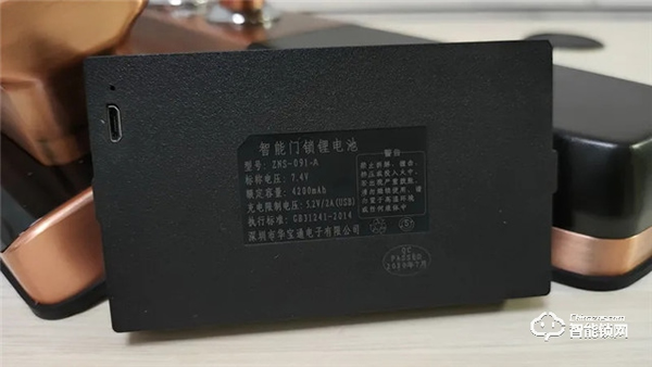 測評 | 金指碼全自動指紋鎖X3：輕奢、時尚、安全