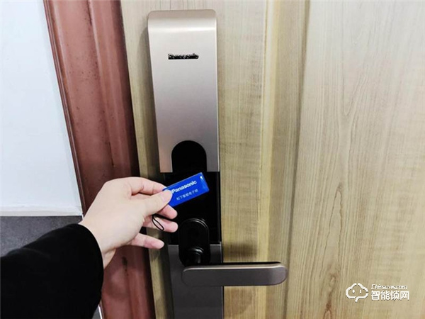 顏值、安全、智能，松下72系智能鎖使用評測
