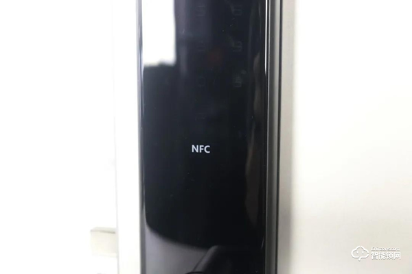 數智評測室丨鹿客智能鎖CLASSIC 2S：多重安全傳感 關門自動上鎖