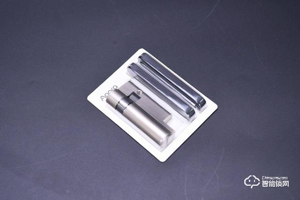 Aqara全自動智能推拉鎖D100，讓我成為全村最靚的仔