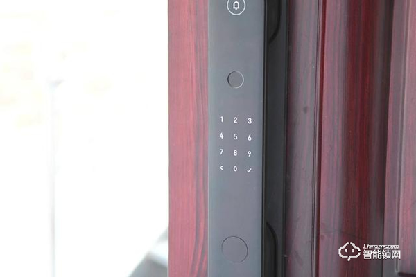 Aqara全自動智能推拉鎖D100，讓我成為全村最靚的仔