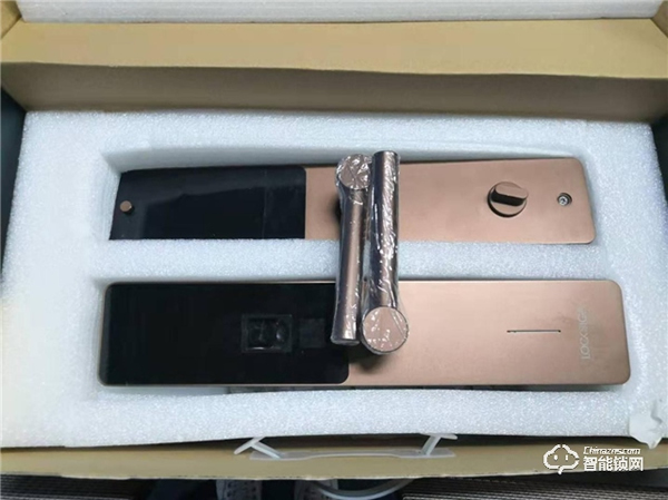 買把智能鎖送家里老人，LOCKSIGA洛克思格智能鎖體驗