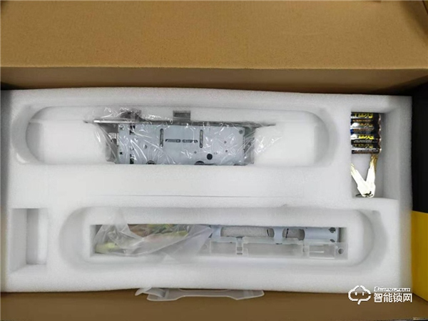 買把智能鎖送家里老人，LOCKSIGA洛克思格智能鎖體驗