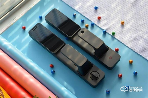 米家推拉式指紋鎖評測:顏值與實力共存,6種開鎖方式全家通用 米家推拉式指紋鎖評測:顏值與實力共存,6種開鎖方式全家通用