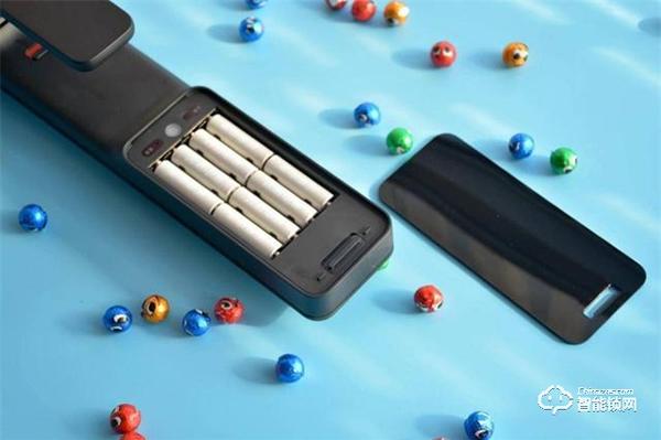 米家推拉式指紋鎖評測:顏值與實力共存,6種開鎖方式全家通用 米家推拉式指紋鎖評測:顏值與實力共存,6種開鎖方式全家通用