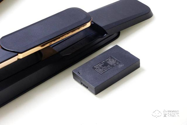 安全等級高，支持人臉識別、假鎖報警，德施曼R8智能鎖評測