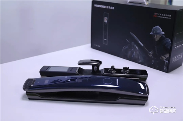 皇家金盾F60DM全自動3D人臉識別+貓眼鎖開箱評測