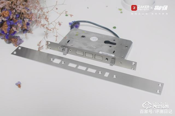 一握開啟智能家——Aqara 全自動智能推拉鎖 D100體驗