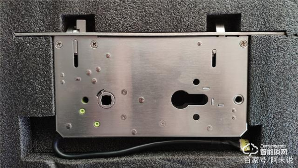 你理解全自動嗎?Aqara全自動推拉鎖D100告訴你 你理解全自動嗎?Aqara全自動推拉鎖D100告訴你