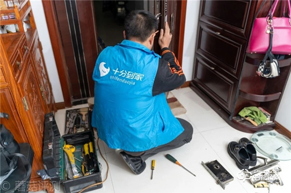 雙芯雙電機，開門更便捷，自動上鎖更放心！TCL指紋智能鎖K6C評測