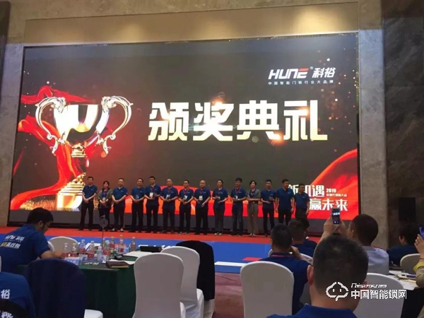 這家26年智能鎖企業，靠什么拼年銷售10億