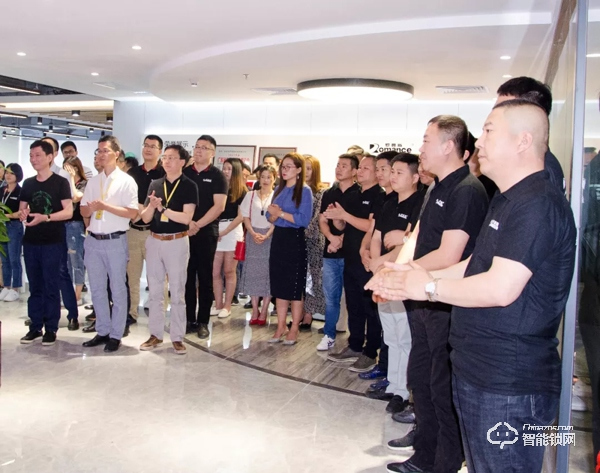 羅曼斯和奮達的強強聯合,對智能鎖行業意味著什么? 羅曼斯和奮達的強強聯合,對智能鎖行業意味著什么?