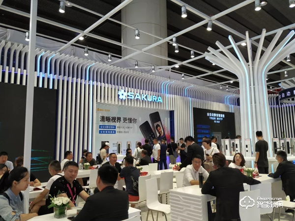 櫻花指紋鎖光科技主題展驚艷亮相廣州建博會