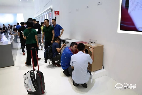 2019“葵花獎(jiǎng)”|金點(diǎn)原子榮獲三大重磅獎(jiǎng)項(xiàng)