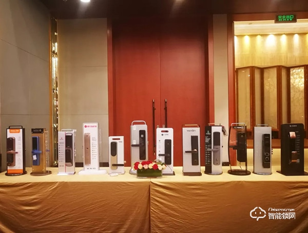 櫻花榮獲孔明獎年度“智能門鎖創(chuàng)新產(chǎn)品獎”