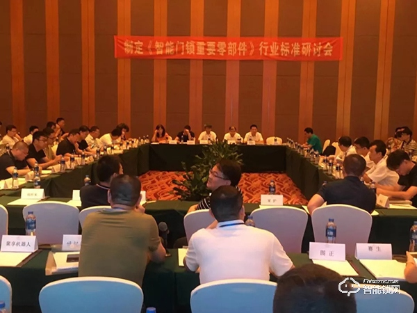 雅潔堅(jiān)守智能門鎖行業(yè)標(biāo)準(zhǔn)，致力打造品質(zhì)好鎖