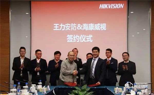 云棲大會(huì)intel展示的未來(lái)之門(mén)，只是王力智能家居的一小步