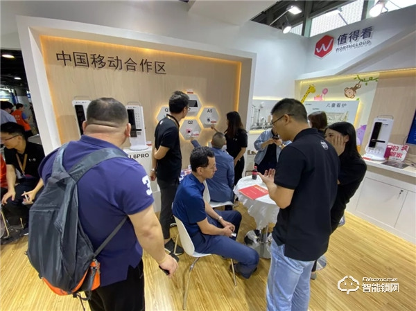 助力2019中國移動全球合作伙伴大會 萬佳安構(gòu)建5G+智慧家庭新生態(tài) 助力2019中國移動全球合作伙伴大會 萬佳安構(gòu)建5G+智慧家庭新生態(tài)